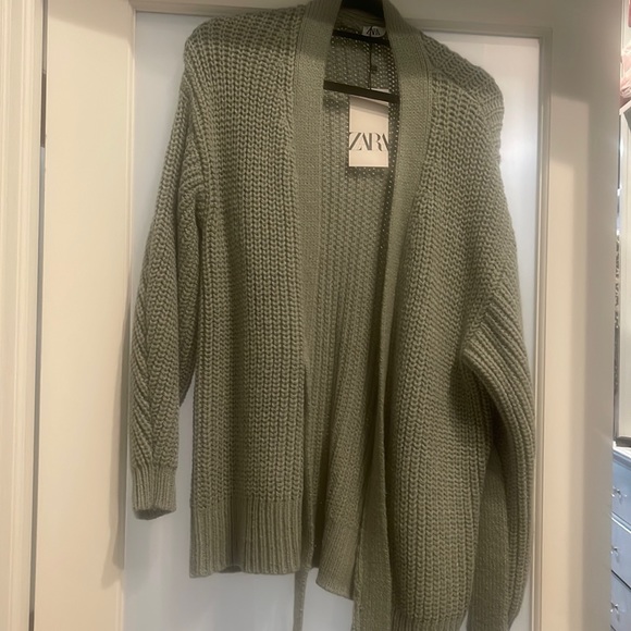 Zara Sweaters - Zara Sweater